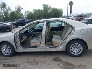 2013 Toyota Camry Hybrid LE with VIN 4T1BD1FK7DU076272, listed as a IAAI auction lot 41886449 with 147,116 mi miles. Bid and sale history available at carsss.com. Image 15.