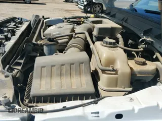 2012 Ford F-250 XL z VIN 1FTBF2A62CEB24378, wystawiony jako IAAI lot #42802531 z przebiegiem 130 525 mil mil oraz . Historia ofert i sprzedaży dostępna na DreamBid. Obrazek 19.