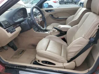 2001 BMW 3 Series 325Ci with VIN WBABS334X1JY41304, listed as a Copart auction lot 85814304 with 93,527 mi miles and Salvage Title. Bid and sale history available at carsss.com. Image 7.