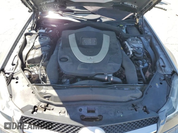2011 Mercedes-Benz SL 550 z VIN WDBSK7BA8BF161437, wystawiony jako Copart lot #58439805 z przebiegiem 110 606 mil mil oraz Szkoda całkowita • Salvage title. Historia ofert i sprzedaży dostępna na DreamBid. Obrazek 11.