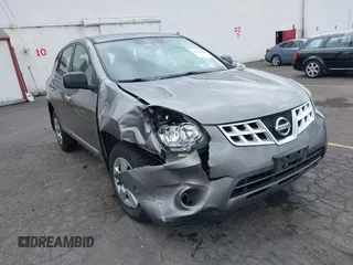 2015 Nissan Rogue S z VIN JN8AS5MV7FW753049, wystawiony jako IAAI lot #42260475 z przebiegiem 142 180 mil mil oraz . Historia ofert i sprzedaży dostępna na DreamBid. Obrazek 1.