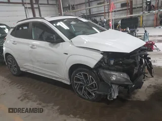 2023 Hyundai Kona N Line z VIN KM8K3CA30PU987319, wystawiony jako IAAI lot #41639914 z przebiegiem 17 258 mil mil oraz . Historia ofert i sprzedaży dostępna na DreamBid. Obrazek 1.