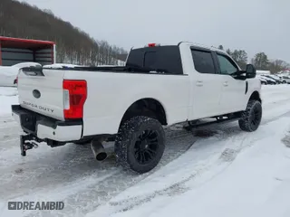 2019 Ford Super Duty F-250 SRW XL with VIN 1FT7W2BTXKEE81526, listed as a IAAI auction lot 41322946 with 37,948 mi miles. Bid and sale history available at carsss.com. Image 4.