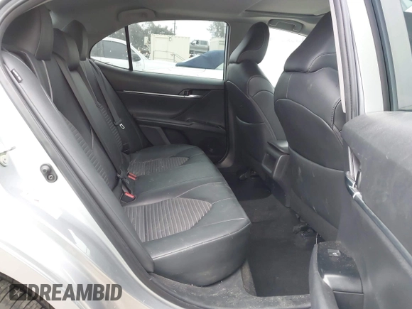 2019 Toyota Camry LE z VIN 4T1B11HK7KU713082, wystawiony jako IAAI lot #42151362 z przebiegiem 93 546 mil mil oraz . Historia ofert i sprzedaży dostępna na DreamBid. Obrazek 8.