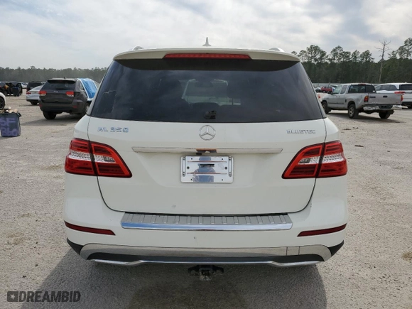 2012 Mercedes-Benz M-Class ML 350 BlueTEC with VIN 4JGDA2EB1CA023995, listed as a Copart auction lot 48662385 with 121,703 mi miles and Clean Title. Bid and sale history available at carsss.com. Image 6.