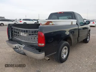 2000 Ford F-150 XL with VIN 1FTRF17W3YKA20460, listed as a IAAI auction lot 42035626 with 1 mi miles. Bid and sale history available at carsss.com. Image 4.