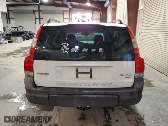 2003 Volvo V70 XC70 z VIN YV1SZ59H831103521, wystawiony jako Copart lot #80958954 z przebiegiem 153 551 mil mil oraz Szkoda całkowita • Salvage title. Historia ofert i sprzedaży dostępna na DreamBid. Obrazek 6.