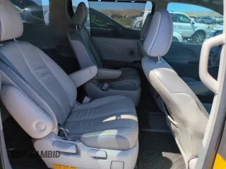 2013 Toyota Sienna XLE with VIN 5TDDK3DC4DS056852, listed as a Copart auction lot 64286005 with 171,561 mi miles and Clean title. Bid and sale history available at DreamBid. Image 10.