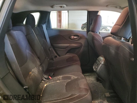 2015 Jeep Cherokee Latitude with VIN 1C4PJMCS4FW675341, listed as a Copart auction lot 51131425 with 123,302 mi miles and Clean Title. Bid and sale history available at DreamBid. Image 11.
