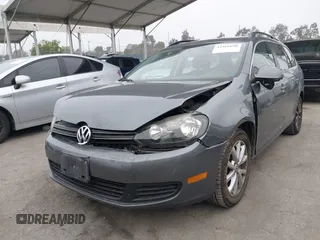 2010 Volkswagen Jetta с VIN 3VWTZ8AJ1AM641503, выставлен на аукционе IAAI как лот 42466090 с пробегом 83 804 миль миль и . История ставок и продаж доступна на DreamBid. Изображение 2.