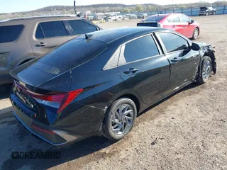 2024 Hyundai Elantra SEL with VIN KMHLM4DG4RU760241, listed as a IAAI auction lot 41849753 with 5,111 mi miles. Bid and sale history available at carsss.com. Image 4.
