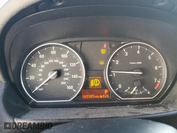 2010 BMW 1 Series 128i with VIN WBAUP9C59AVL89067, listed as a Copart auction lot 43291905 with 165,985 mi miles and Salvage Title. Bid and sale history available at DreamBid. Image 9.