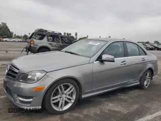 2014 Mercedes-Benz C 250 Sport с VIN WDDGF4HB8EA967988, выставлен на аукционе Copart как лот 61508825 с пробегом 94 812 миль миль и Списание • Salvage title. История ставок и продаж доступна на DreamBid. Изображение 1.