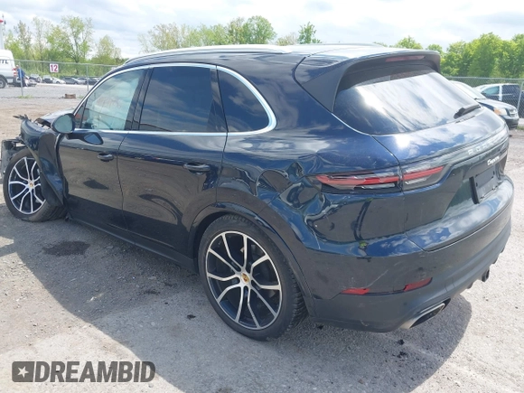 2020 Porsche Cayenne z VIN WP1AA2AYXLDA02335, wystawiony jako IAAI lot #42274256 z przebiegiem 69 113 mil mil oraz . Historia ofert i sprzedaży dostępna na DreamBid. Obrazek 3.