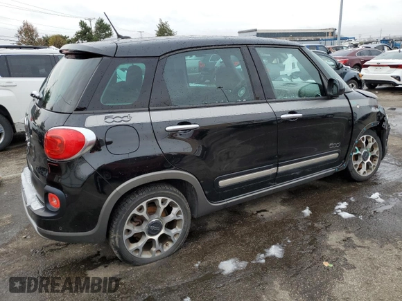 2014 FIAT 500L Trekking with VIN ZFBCFADH0EZ008008, listed as a Copart auction lot 81601874 with 91,812 mi miles and Salvage Title. Bid and sale history available at carsss.com. Image 3.