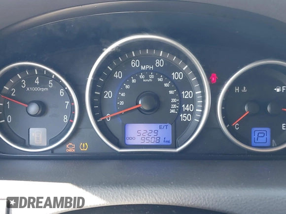2008 Hyundai Veracruz GLS with VIN KM8NU73C58U073812, listed as a IAAI auction lot 41491009 with 95,081 mi miles and . Bid and sale history available at DreamBid. Image 7.