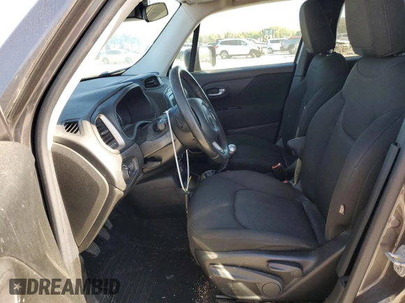 2016 Jeep Renegade Latitude with VIN ZACCJABW4GPE32029, listed as a Copart auction lot 72919244 with 109,294 mi miles and Salvage Title. Bid and sale history available at DreamBid. Image 7.