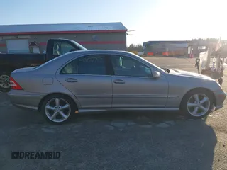 2005 Mercedes-Benz C 230 Kompressor with VIN WDBRF40J75F721490, listed as a IAAI auction lot 42122790 with 127,443 mi miles and . Bid and sale history available at DreamBid. Image 14.