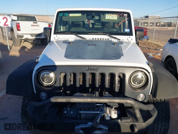 2014 Jeep Wrangler Unlimited Sahara with VIN 1C4BJWEG0EL273475, listed as a IAAI auction lot 41515425 with 128,900 mi miles. Bid and sale history available at carsss.com. Image 12.