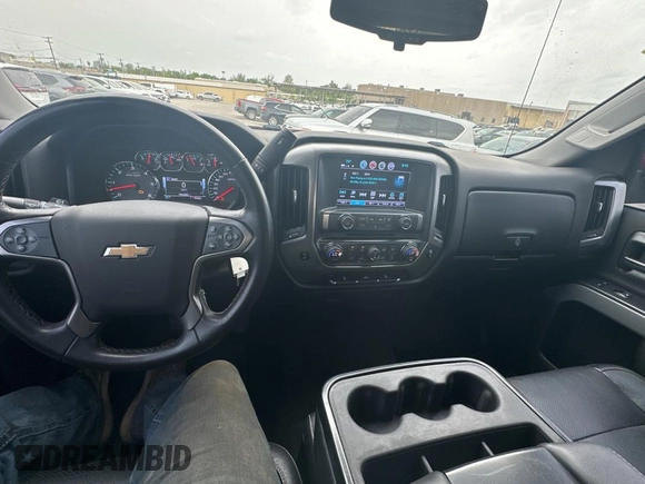 2018 Chevrolet Silverado 1500 LT with VIN 3GCUKREC0JG399301, listed as a Copart auction lot 53949965 with 164,299 mi miles and Clean Title. Bid and sale history available at carsss.com. Image 9.