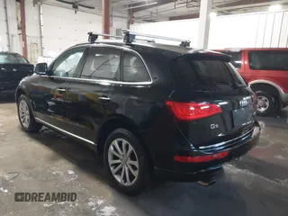 2017 Audi Q5 Premium with VIN WA1C2AFP0HA089098, listed as a IAAI auction lot 41256921 with 71,777 mi miles. Bid and sale history available at carsss.com. Image 3.