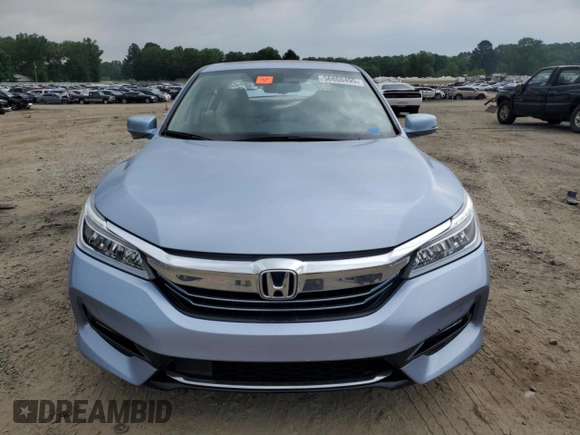 2017 Honda Accord Touring z VIN JHMCR6F75HC002359, wystawiony jako Copart lot #56608495 z przebiegiem 46 273 mil mil oraz Szkoda całkowita • Salvage title. Historia ofert i sprzedaży dostępna na DreamBid. Obrazek 5.