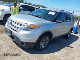 2011 Ford Explorer XLT z VIN 1FMHK8D84BGA77150, wystawiony jako IAAI lot #42337861 z przebiegiem 139 448 mil mil oraz . Historia ofert i sprzedaży dostępna na DreamBid. Obrazek 2.