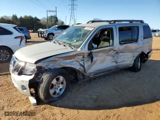 2011 Nissan Pathfinder SV with VIN 5N1AR1NN4BC630427, listed as a Copart auction lot 86926394 with 137,781 mi miles and Salvage Title. Bid and sale history available at carsss.com. Image 1.
