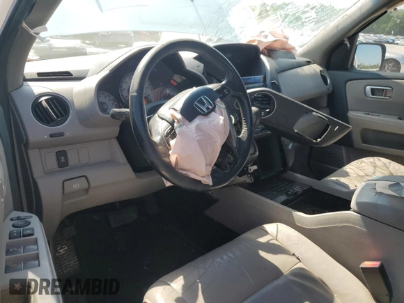 2012 Honda Pilot EX-L with VIN 5FNYF3H53CB030439, listed as a Copart auction lot 52955455 with 243,919 mi miles and Non Repairable. Bid and sale history available at DreamBid. Image 8.