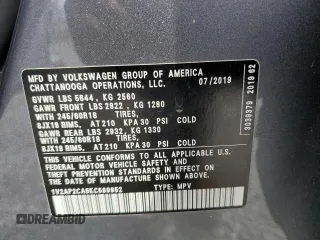 2019 Volkswagen Atlas S z VIN 1V2AP2CA5KC589952, wystawiony jako Copart lot #50528035 z przebiegiem 96 858 mil mil oraz Szkoda całkowita • Salvage title. Historia ofert i sprzedaży dostępna na DreamBid. Obrazek 13.