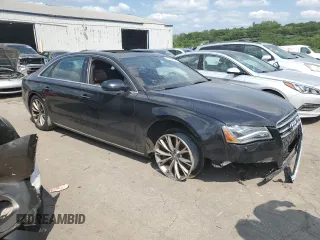2011 Audi A8 z VIN WAURVAFD9BN005595, wystawiony jako Copart lot #66302644 z przebiegiem 106 610 mil mil oraz Nie do naprawy. Historia ofert i sprzedaży dostępna na DreamBid. Obrazek 4.