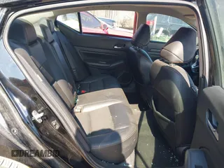 2020 Nissan Altima 2.5 SR with VIN 1N4BL4CV9LC216579, listed as a IAAI auction lot 41710142 with 115,185 mi miles. Bid and sale history available at carsss.com. Image 8.