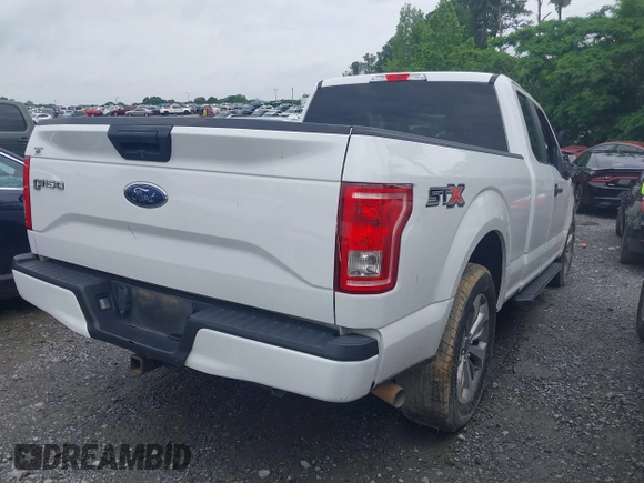2017 Ford F-150 XL z VIN 1FTEX1CF3HFB48515, wystawiony jako IAAI lot #42253407 z przebiegiem 136 847 mil mil oraz . Historia ofert i sprzedaży dostępna na DreamBid. Obrazek 4.