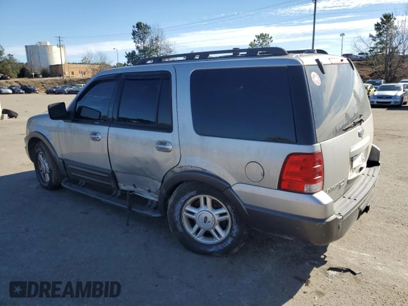2005 Ford Expedition Special Service with VIN 1FMFU16525LA64646, listed as a Copart auction lot 42621235 with 0 mi miles and Salvage Title. Bid and sale history available at carsss.com. Image 2.