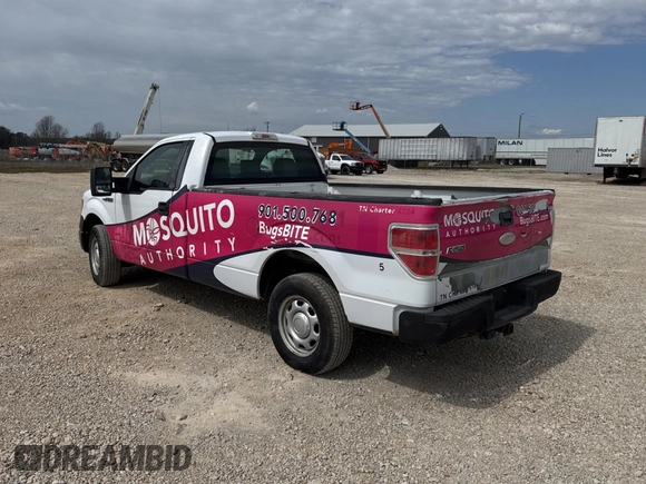 2011 Ford F-150 XL with VIN 1FTMF1CM4BKD89866, listed as a Copart auction lot 49290935 with 198,110 mi miles and Clean Title. Bid and sale history available at DreamBid. Image 3.