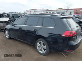 2015 Volkswagen Golf SportWagen TDI SE with VIN 3VWCA7AU1FM506802, listed as a IAAI auction lot 40674000 with 61,131 mi miles. Bid and sale history available at carsss.com. Image 3.