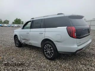 2025 Ford Expedition Platinum с VIN 1FMJU1M84SEA14869, выставлен на аукционе Copart как лот 59540035 с пробегом 4 032 миль миль и На запчасти • Non repairable. История ставок и продаж доступна на DreamBid. Изображение 2.