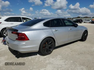 2017 Volvo S90 Momentum z VIN YV1102AK2H1010982, wystawiony jako Copart lot #78193174 z przebiegiem Nie podano mil oraz Nie do naprawy • Non repairable. Historia ofert i sprzedaży dostępna na DreamBid. Obrazek 3.