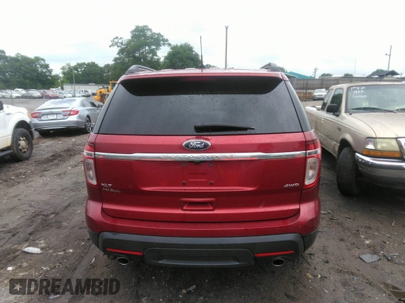 2015 Ford Explorer XLT with VIN 1FM5K8D84FGC52800, listed as a IAAI auction lot 42105971 with 171,104 mi miles and . Bid and sale history available at carsss.com. Image 16.