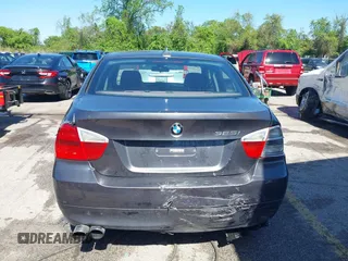 2006 BMW 3 Series 325xi z VIN WBAVD13596KT79419, wystawiony jako IAAI lot #42125590 z przebiegiem 203 431 mil mil oraz . Historia ofert i sprzedaży dostępna na DreamBid. Obrazek 16.
