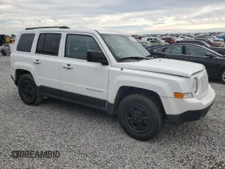2017 Jeep Patriot Sport SE with VIN 1C4NJPBAXHD140479, listed as a Copart auction lot 80624914 with 127,860 mi miles and Clean title. Bid and sale history available at DreamBid. Image 4.