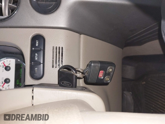 2008 Ford F-150 XLT with VIN 1FTPW14518FA97386, listed as a IAAI auction lot 42644173 with 111,346 mi miles and . Bid and sale history available at DreamBid. Image 11.