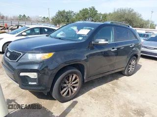 2012 Kia Sorento SX with VIN 5XYKW4A29CG261253, listed as a IAAI auction lot 41575721 with 161,477 mi miles. Bid and sale history available at carsss.com. Image 2.