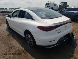 2023 Mercedes-Benz EQE 350 z VIN W1KEG1CB9PF014285, wystawiony jako Copart lot #62568364 z przebiegiem 7 803 mil mil oraz Szkoda całkowita • Salvage title. Historia ofert i sprzedaży dostępna na DreamBid. Obrazek 2.