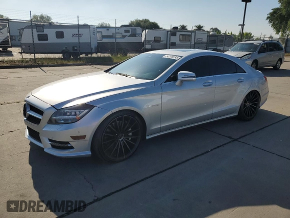 2012 Mercedes-Benz CLS 550 с VIN WDDLJ7DB9CA026860, выставлен на аукционе Copart как лот 54749595 с пробегом 81 942 миль миль и Списание • Salvage title. История ставок и продаж доступна на DreamBid. Изображение 1.