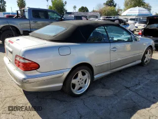2000 Mercedes-Benz CLK 320/430 z VIN WDBLK70G8YT033575, wystawiony jako Copart lot #44710915 z przebiegiem 157 198 mil mil oraz Szkoda całkowita • Salvage title. Historia ofert i sprzedaży dostępna na DreamBid. Obrazek 3.