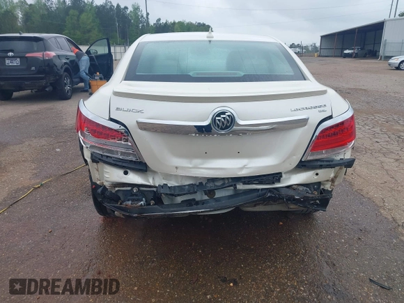 2011 Buick LaCrosse CXL with VIN 1G4GC5EC9BF334562, listed as a IAAI auction lot 41957543 with 150,755 mi miles. Bid and sale history available at carsss.com. Image 6.