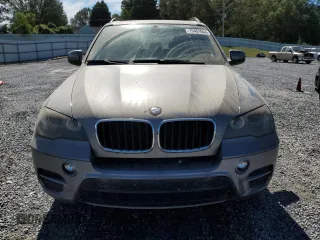 2011 BMW X5 35i z VIN 5UXZV4C50BL743135, wystawiony jako Copart lot #75401064 z przebiegiem 100 446 mil mil oraz Szkoda całkowita • Salvage title. Historia ofert i sprzedaży dostępna na DreamBid. Obrazek 5.