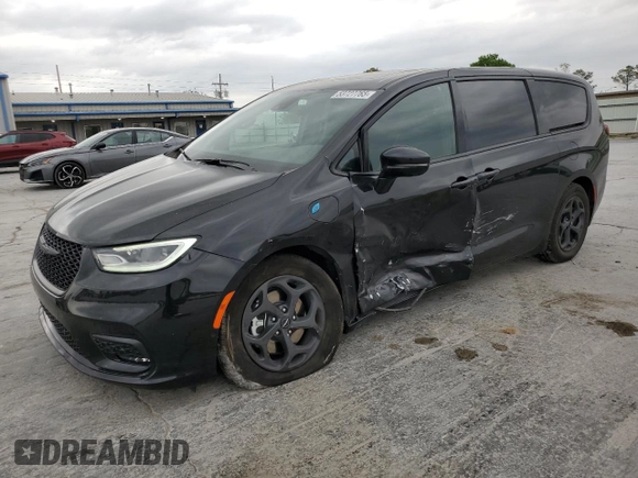 2022 Chrysler Pacifica Hybrid Limited z VIN 2C4RC1S76NR207827, wystawiony jako Copart lot #53727765 z przebiegiem 32 494 mil mil oraz Szkoda całkowita • Salvage title. Historia ofert i sprzedaży dostępna na DreamBid. Obrazek 1.