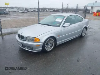 2001 BMW 3 Series 330Ci with VIN WBABN53461JU32400, listed as a IAAI auction lot 41655365 with 185,918 mi miles. Bid and sale history available at carsss.com. Image 2.